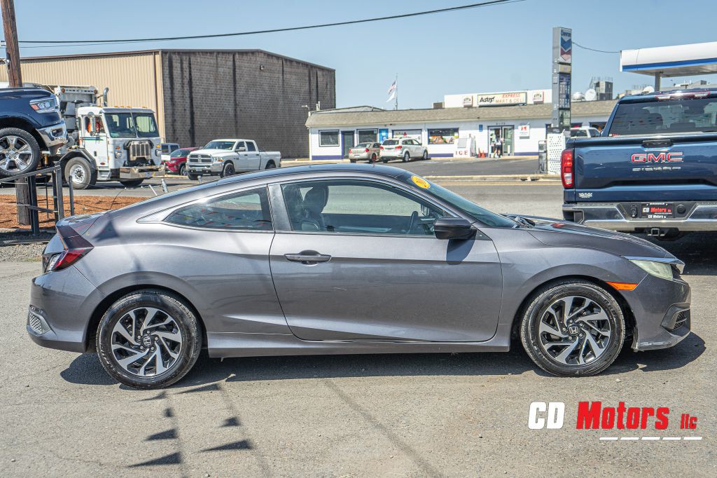2016 Honda Civic Image 8