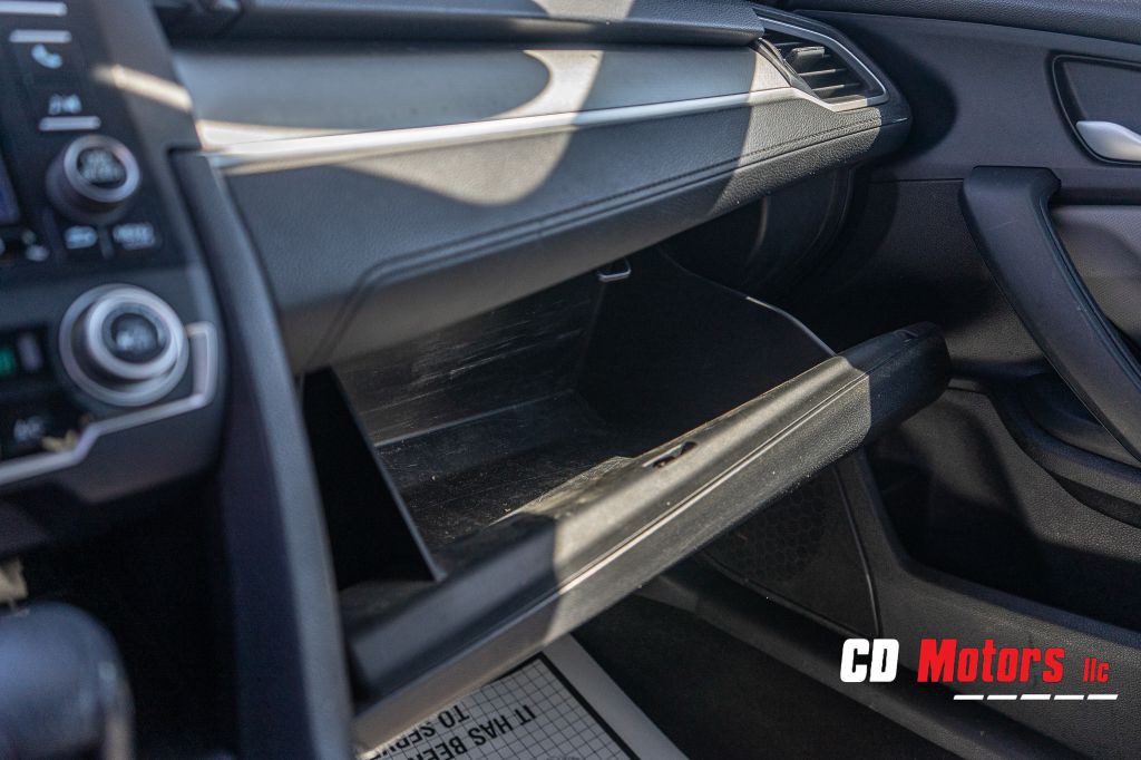 2016 Honda Civic Image 14