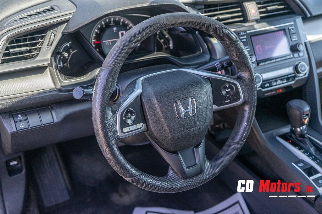 2016 Honda Civic Image 16