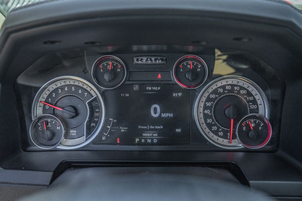 2014 RAM 1500 Image 14