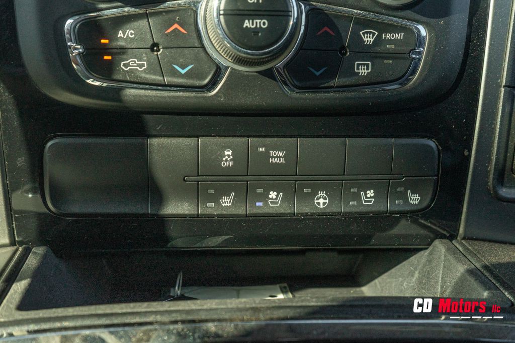 2016 RAM 1500 Image 18