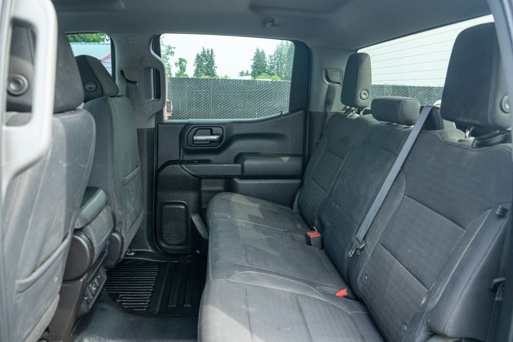 2019 Chevrolet Silverado 1500 Image 18
