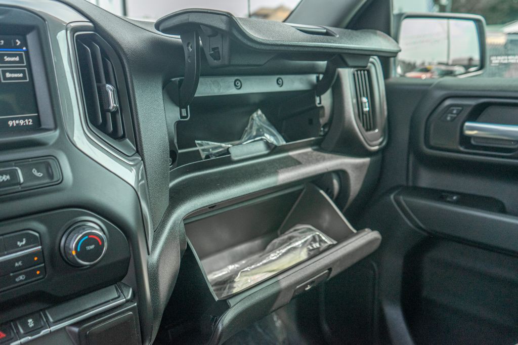 2020 Chevrolet Silverado 1500 Image 18