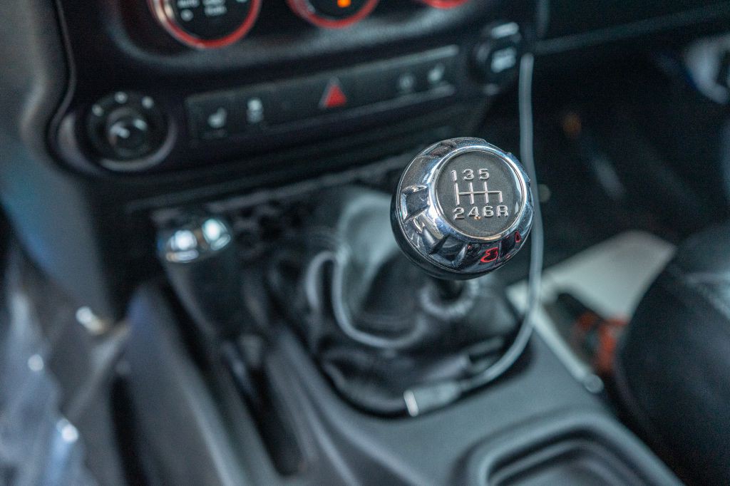 2014 Jeep Wrangler Unlimited Image 19