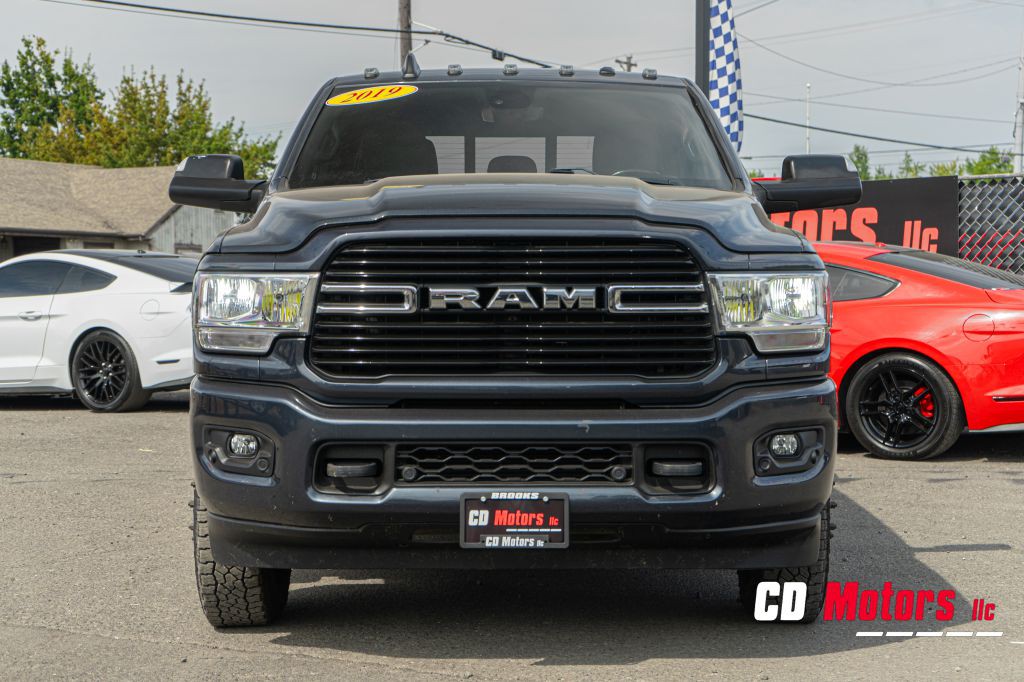2019 RAM 3500 Image 3