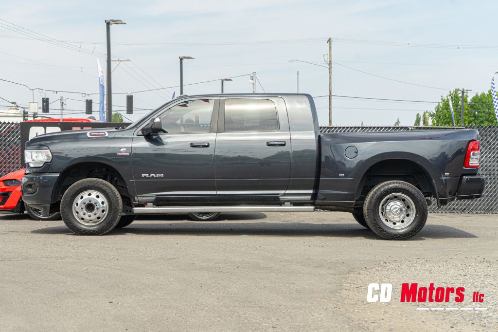 2019 RAM 3500 Image 6