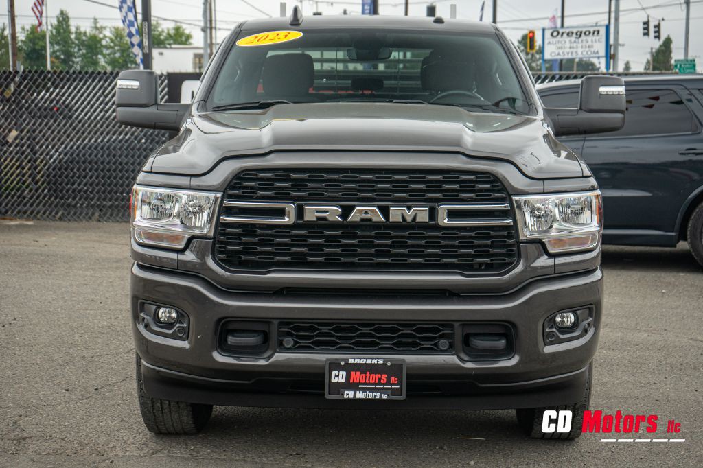 2023 RAM 2500 Image 3