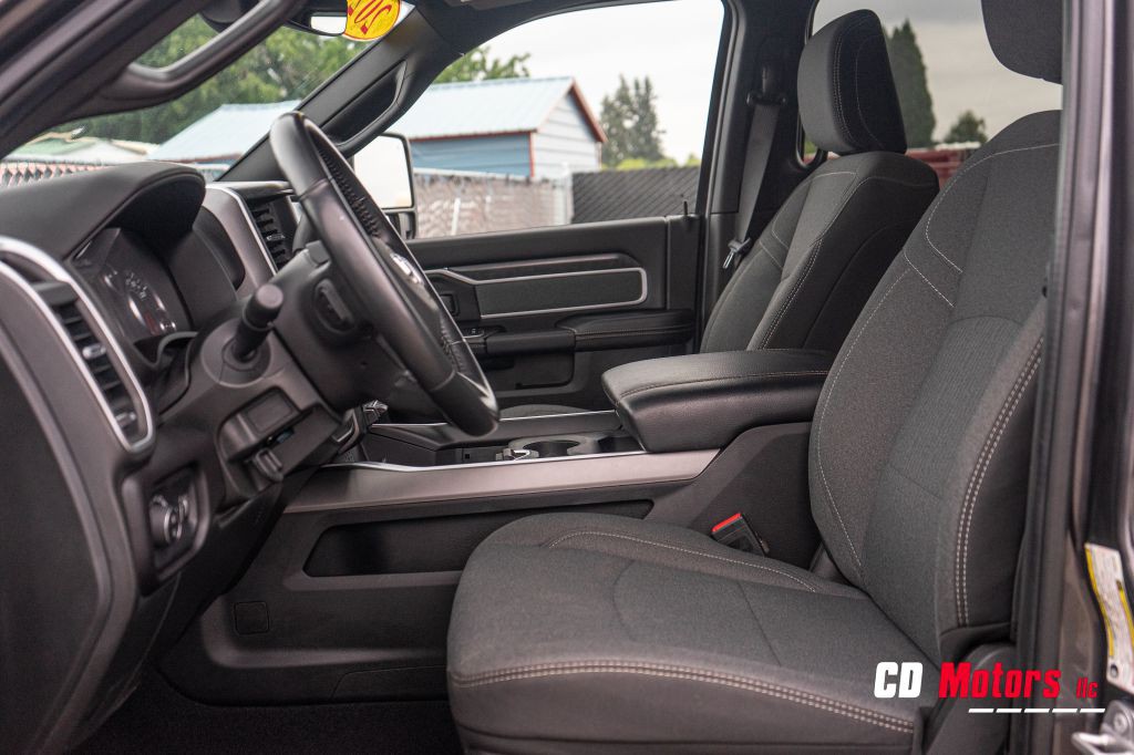 2023 RAM 2500 Image 14