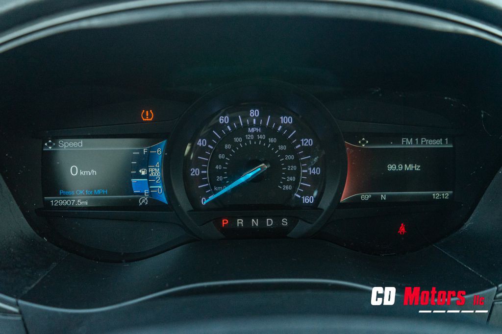 2018 Ford Fusion Image 11