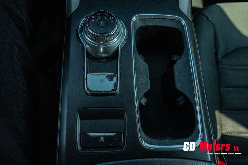 2018 Ford Fusion Image 16