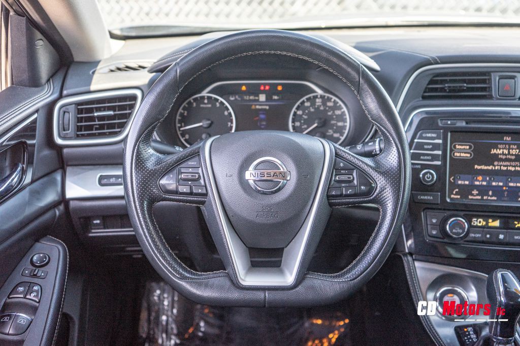 2020 Nissan Maxima Image 17