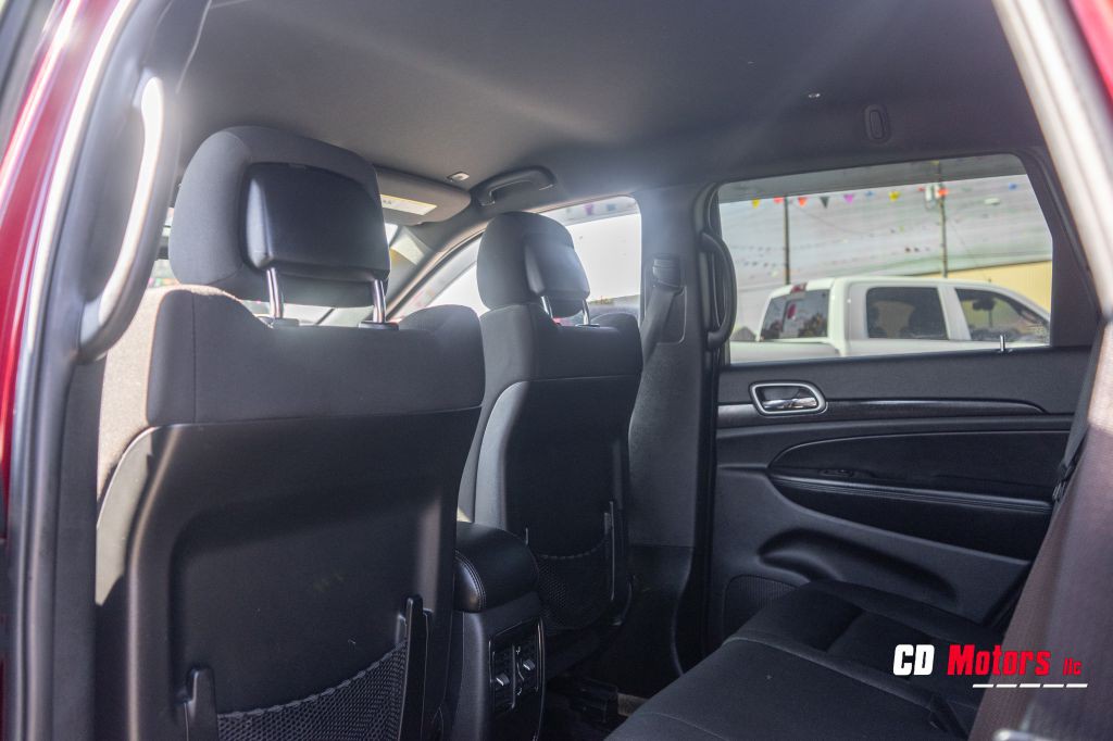 2018 Jeep Grand Cherokee Image 11