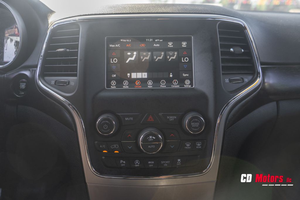 2018 Jeep Grand Cherokee Image 16