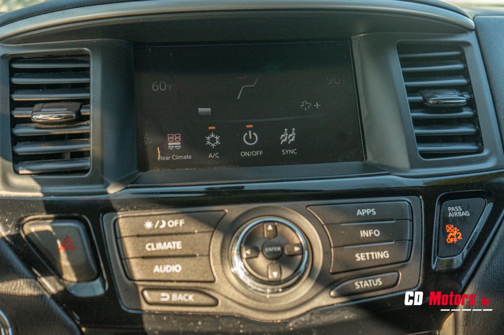 2019 Nissan Pathfinder Image 12