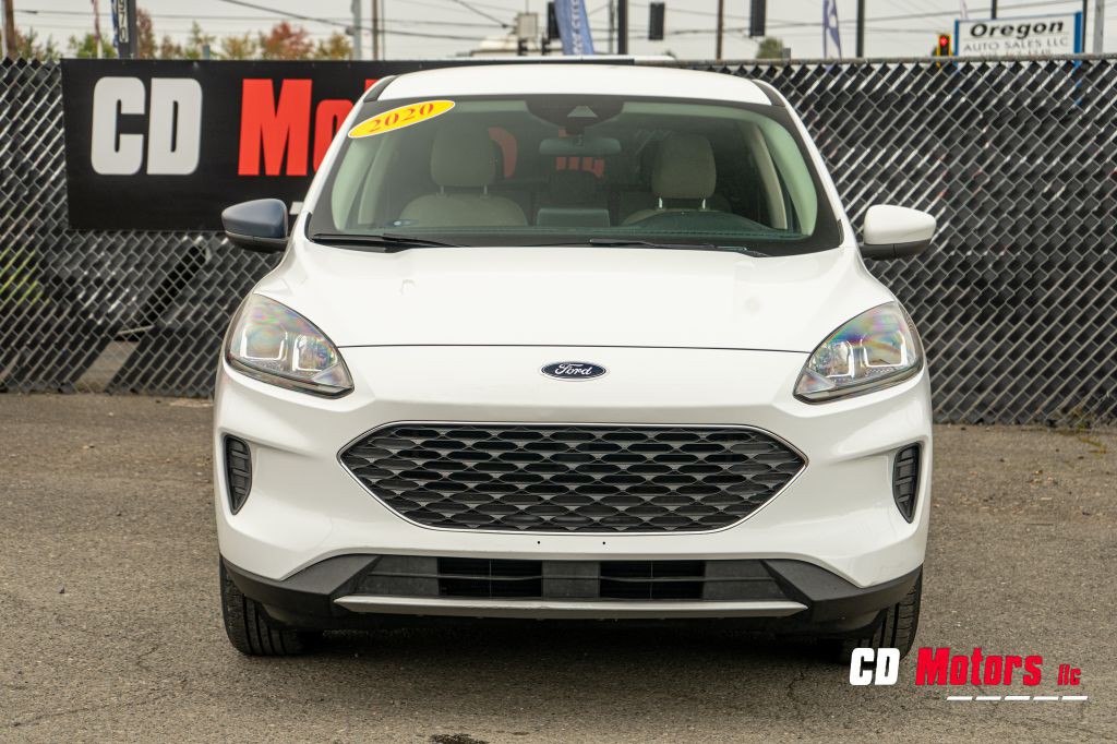 2020 Ford Escape Image 2