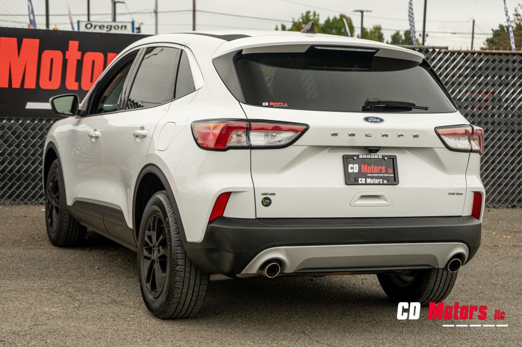 2020 Ford Escape Image 5