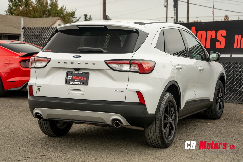 2020 Ford Escape Image 7