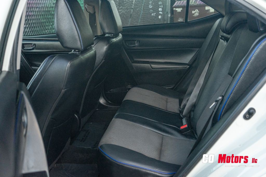 2018 Toyota Corolla Image 13