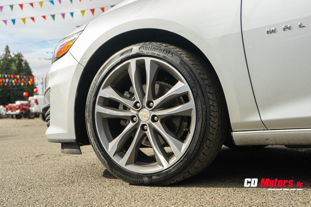2022 Chevrolet Malibu Image 8