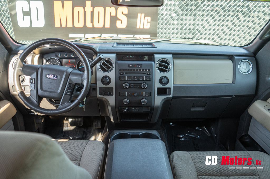2011 Ford F-150 Image 21