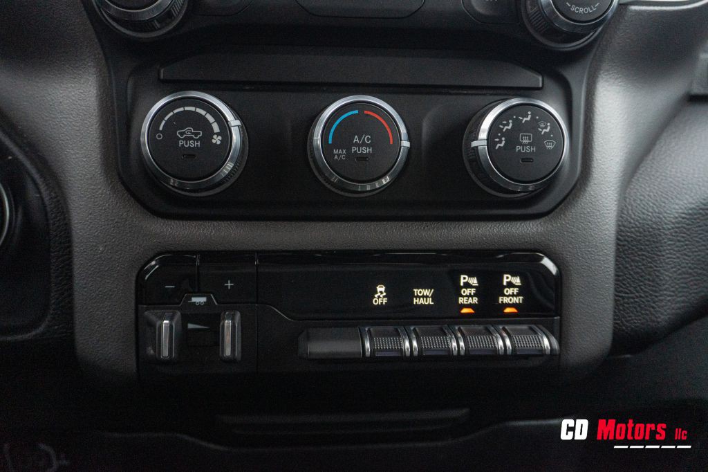 2020 RAM 1500 Image 18