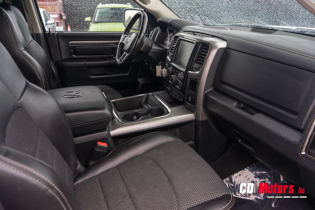 2016 RAM 1500 Image 12