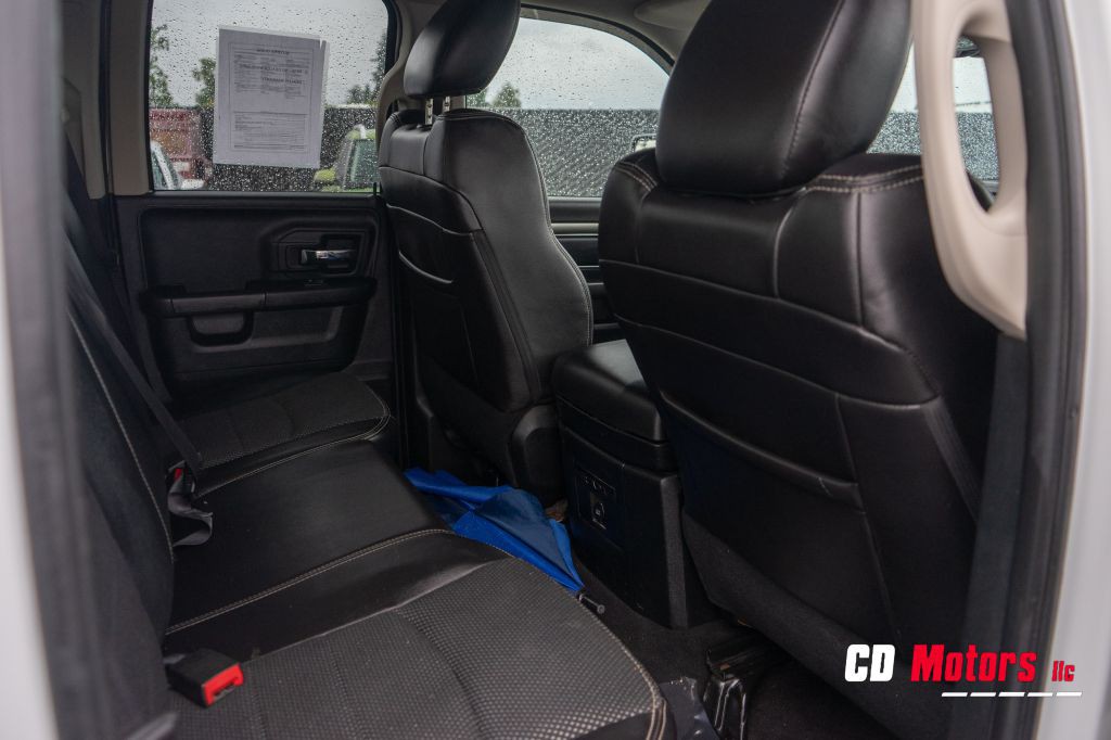 2016 RAM 1500 Image 13