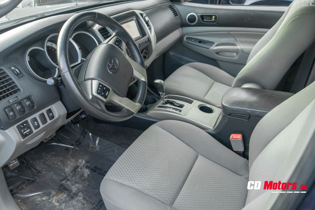 2012 Toyota Tacoma Image 12