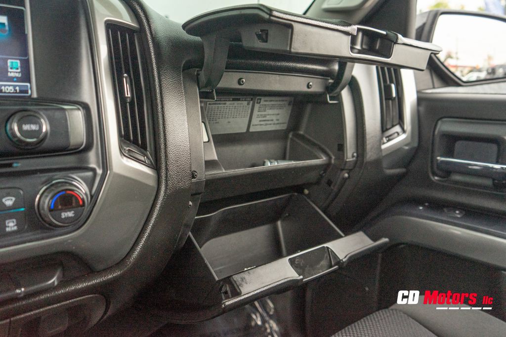 2017 Chevrolet Silverado 1500 Image 18