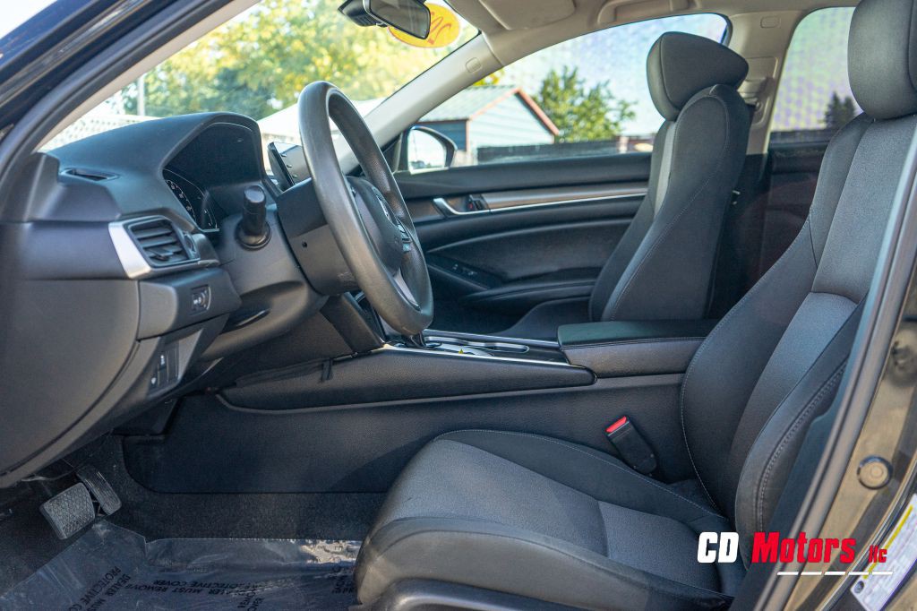 2020 Honda Accord Image 12