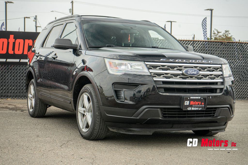 2019 Ford Explorer Image 2