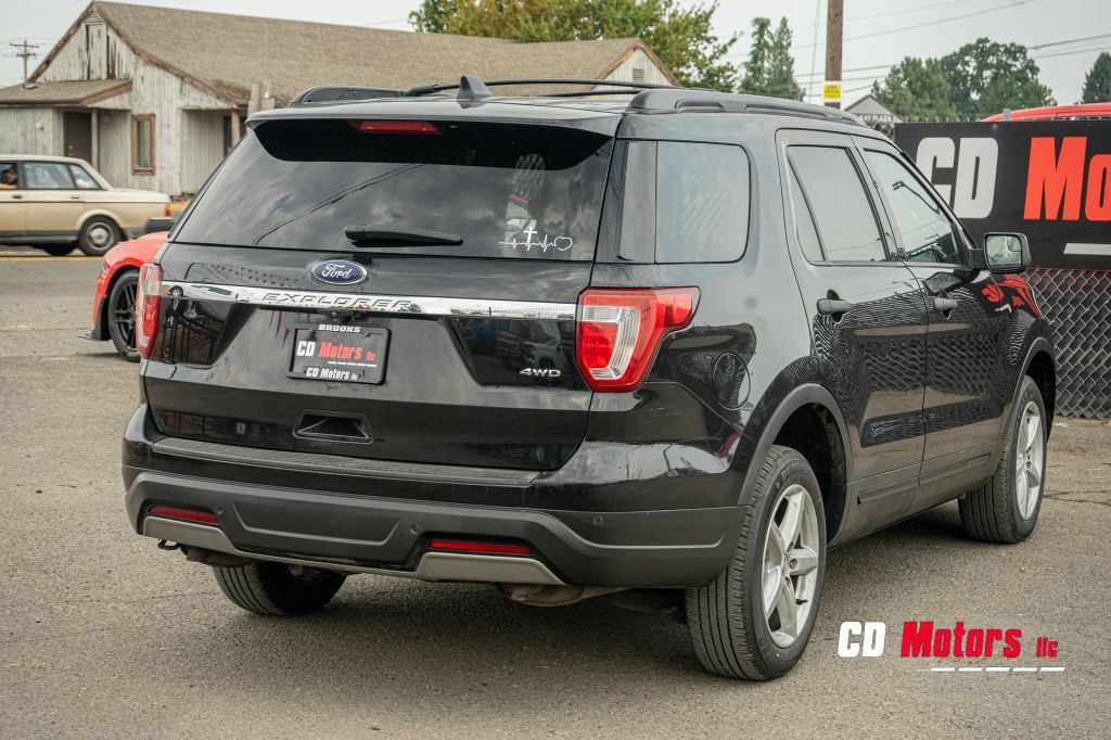 2019 Ford Explorer Image 9