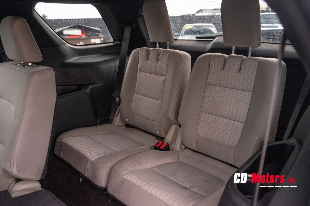 2019 Ford Explorer Image 19
