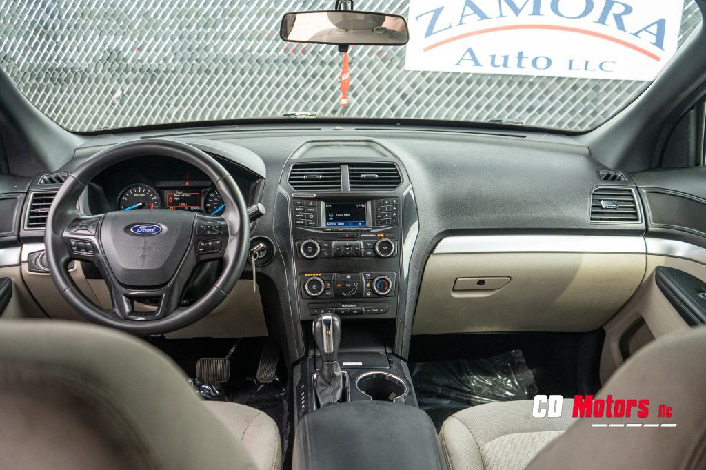 2019 Ford Explorer Image 21