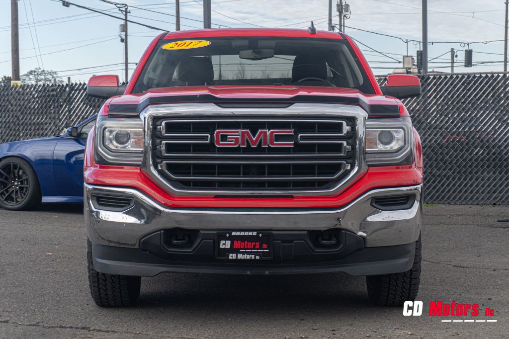 2017 GMC Sierra Image 3