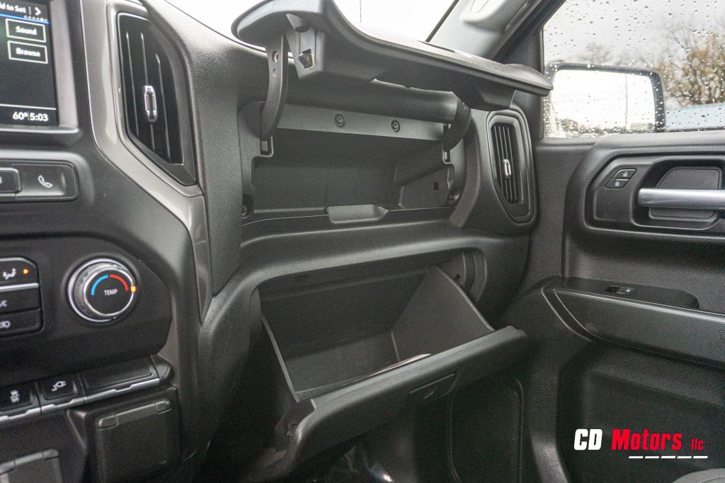 2019 Chevrolet Silverado 1500 Image 18