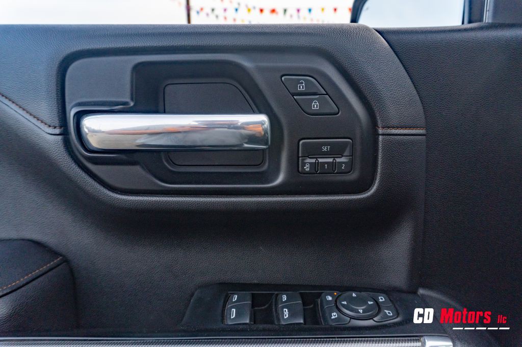 2019 GMC Sierra Image 17