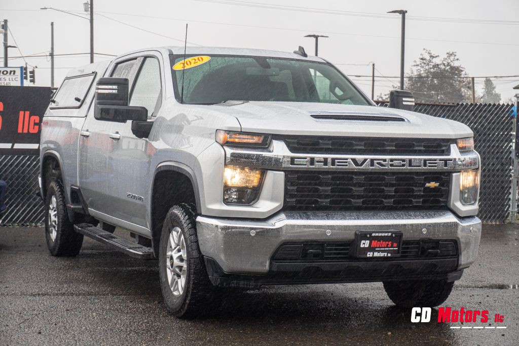 2020 Chevrolet Silverado 1500 Image 2