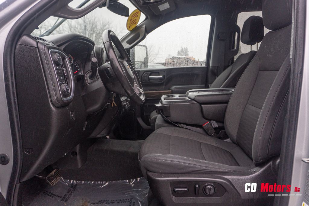2020 Chevrolet Silverado 1500 Image 12