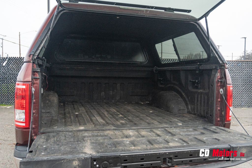 2017 Ford F-150 Image 12