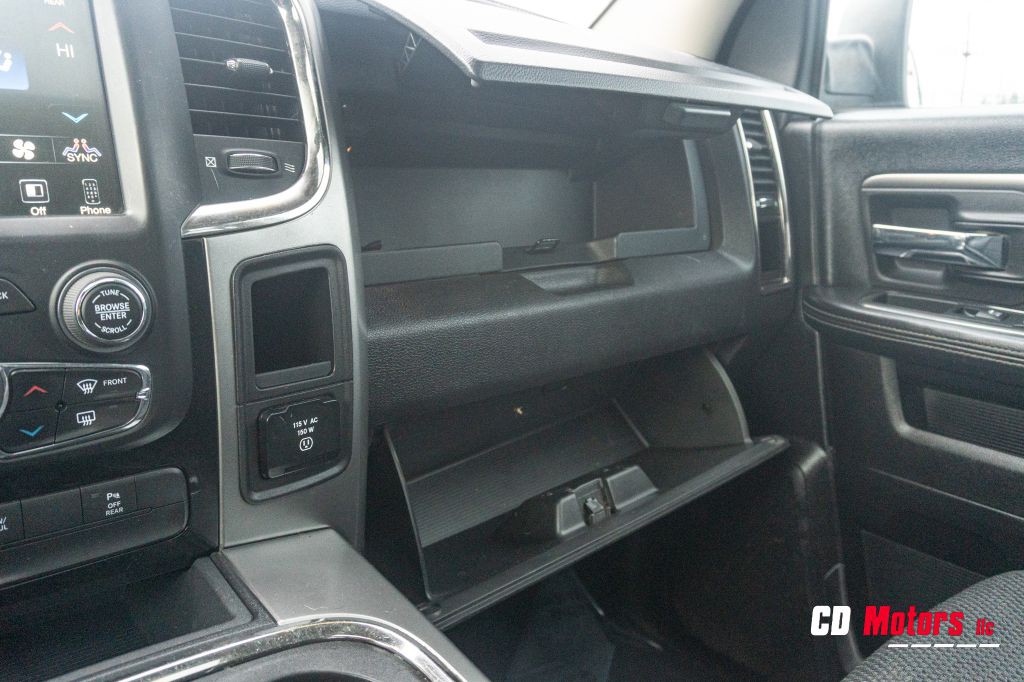 2017 RAM 1500 Image 16