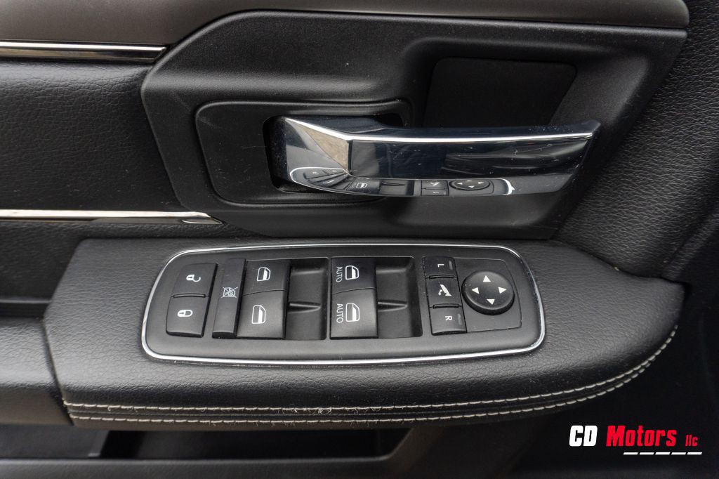 2014 RAM 1500 Image 13