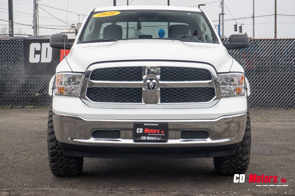 2021 RAM 1500 Image 3