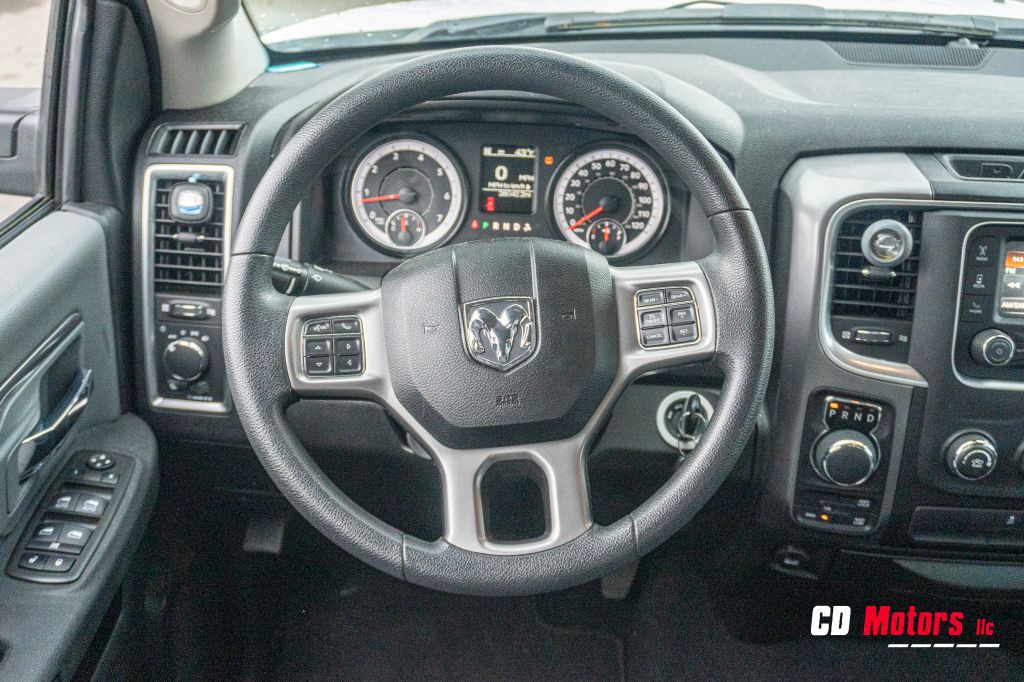 2021 RAM 1500 Image 18