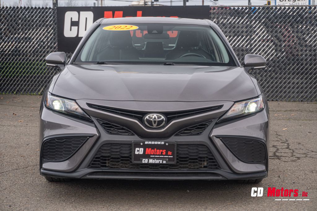 2022 Toyota Camry Image 3