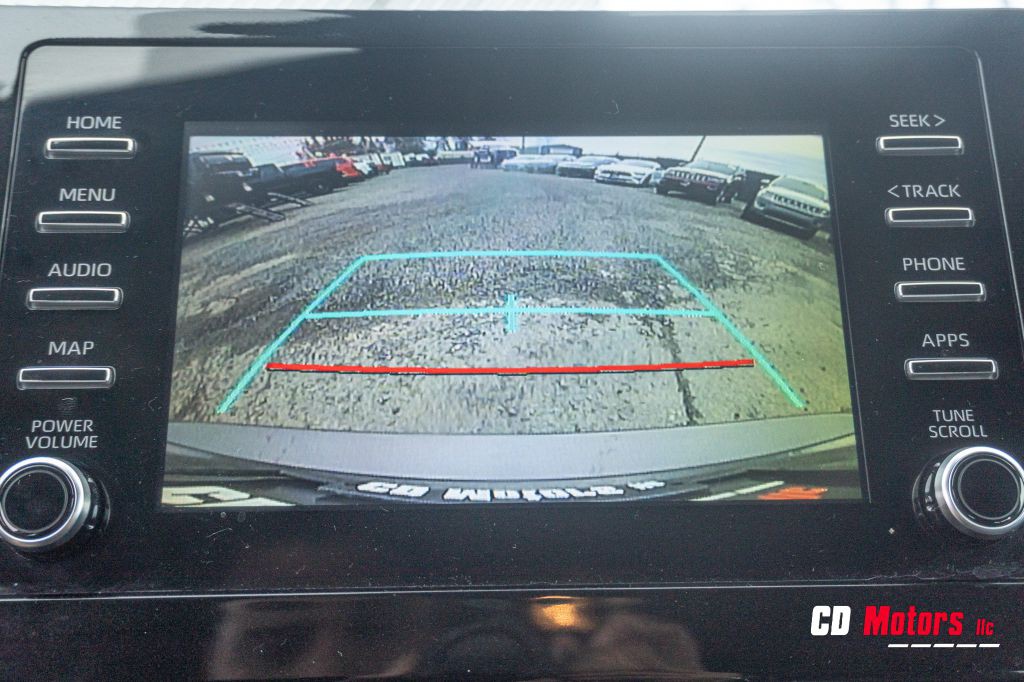 2022 Toyota Camry Image 17