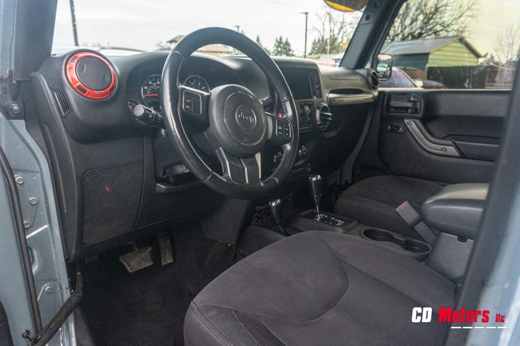 2015 Jeep Wrangler Unlimited Image 12