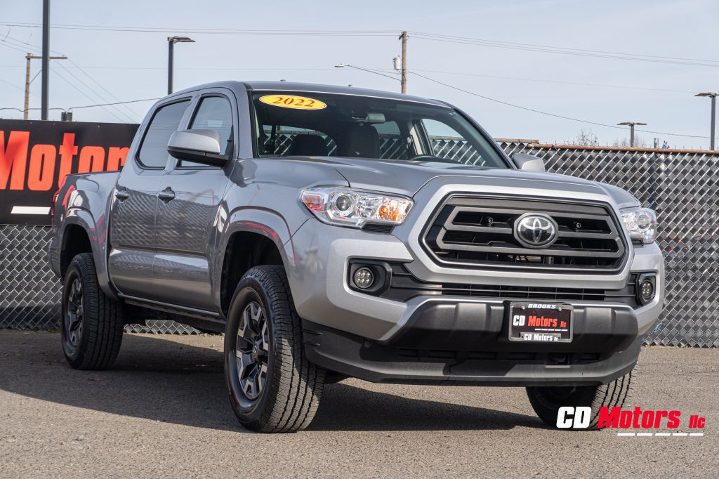 2022 Toyota Tacoma Image 2