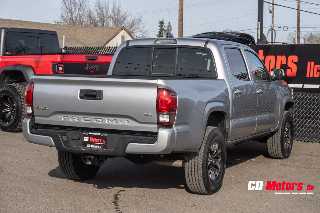 2022 Toyota Tacoma Image 9