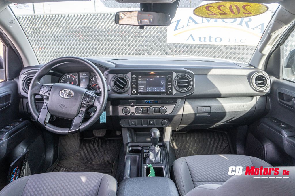 2022 Toyota Tacoma Image 19